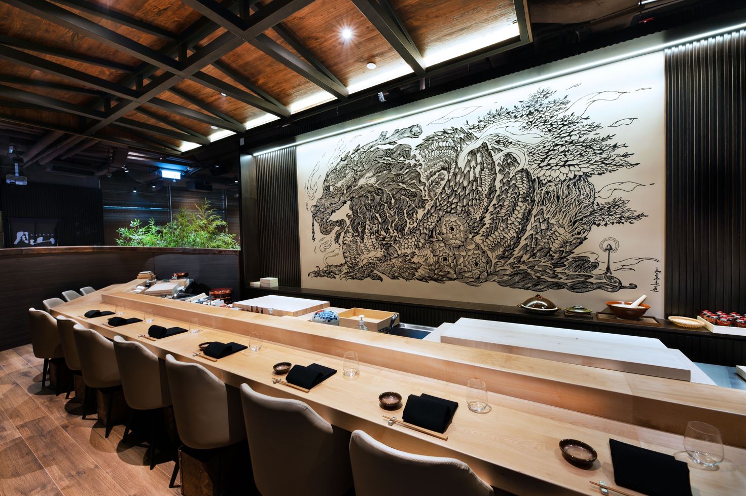 月山 GASSAN地址：中環皇后大道中80號H Queen’s 19樓營業時間：中午12時至下午3時，下午6時至10時電話：3499-1427<餐廳網頁及優惠詳情> 延伸閱讀：【